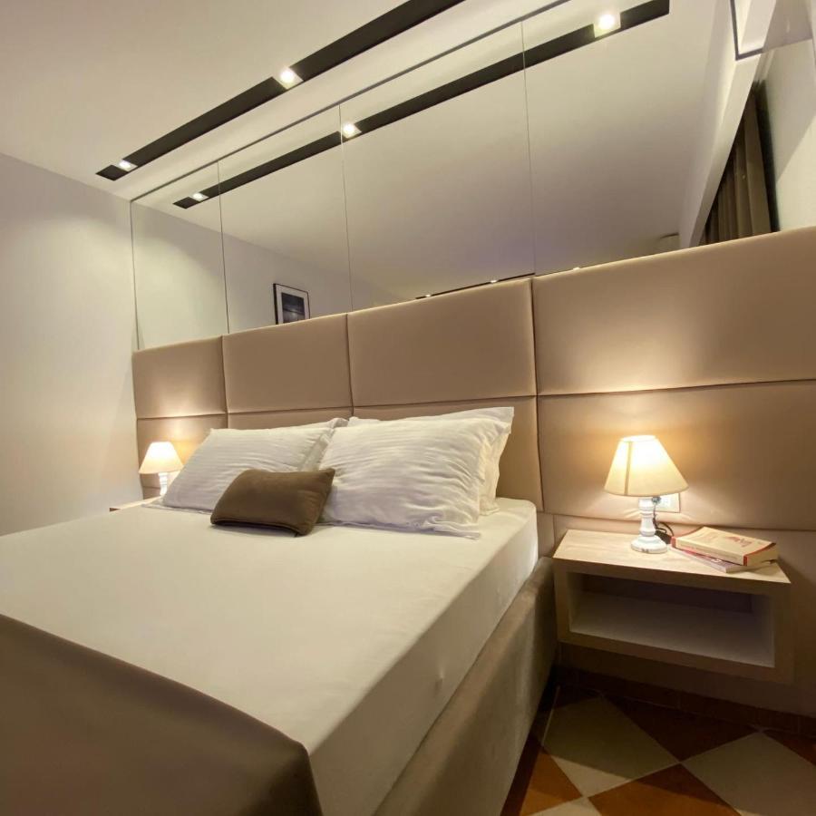Hotel Comfort Ulcinj Exterior foto